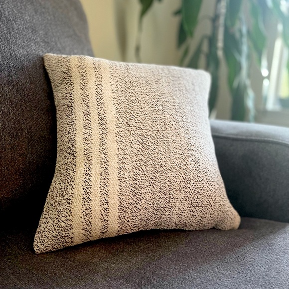 Handmade Kilim Turkish Rug Pillow Case - Picture 1 of 3